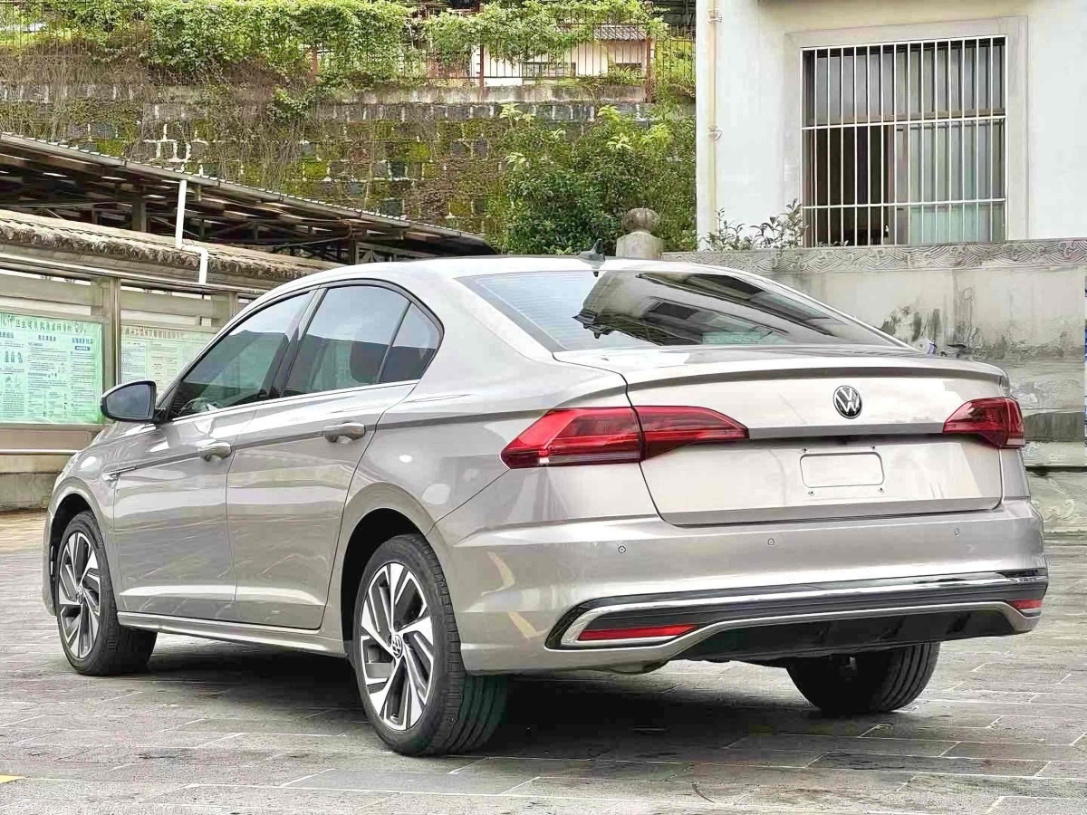 大眾 寶來  2023款 300TSI DSG尊行版圖片