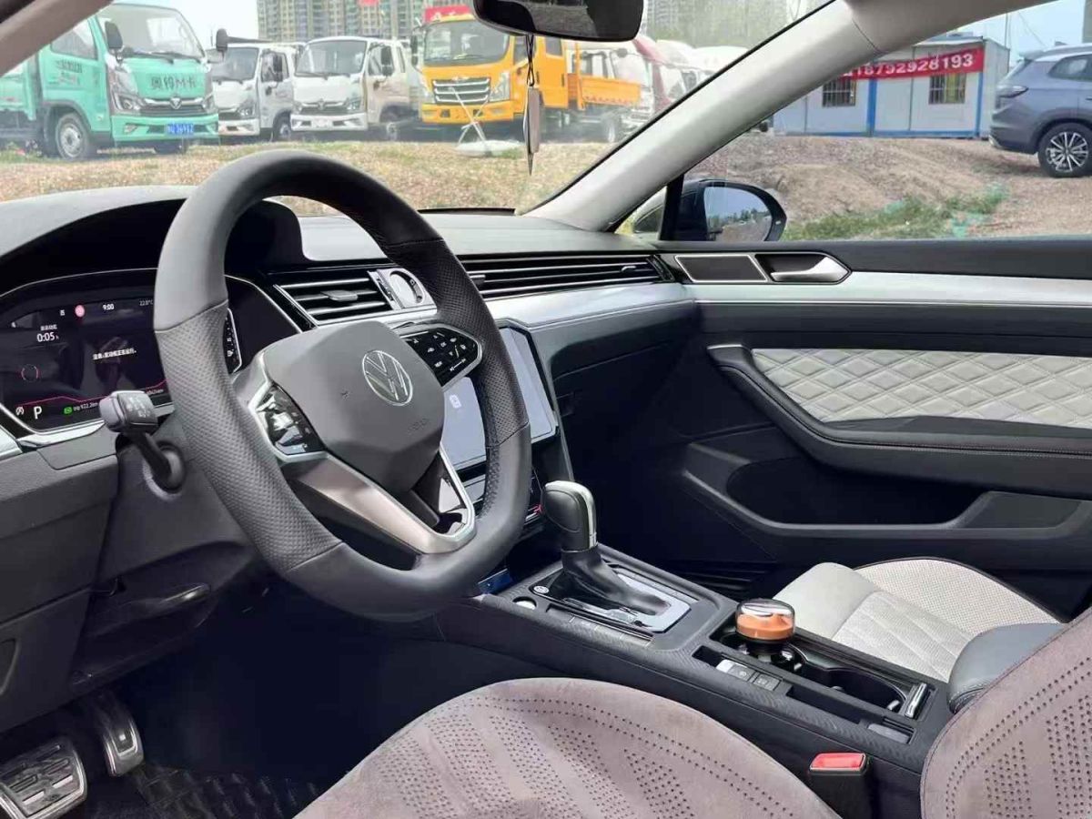 大眾 邁騰  2023款 200萬輛紀(jì)念版 280TSI DSG舒適型圖片