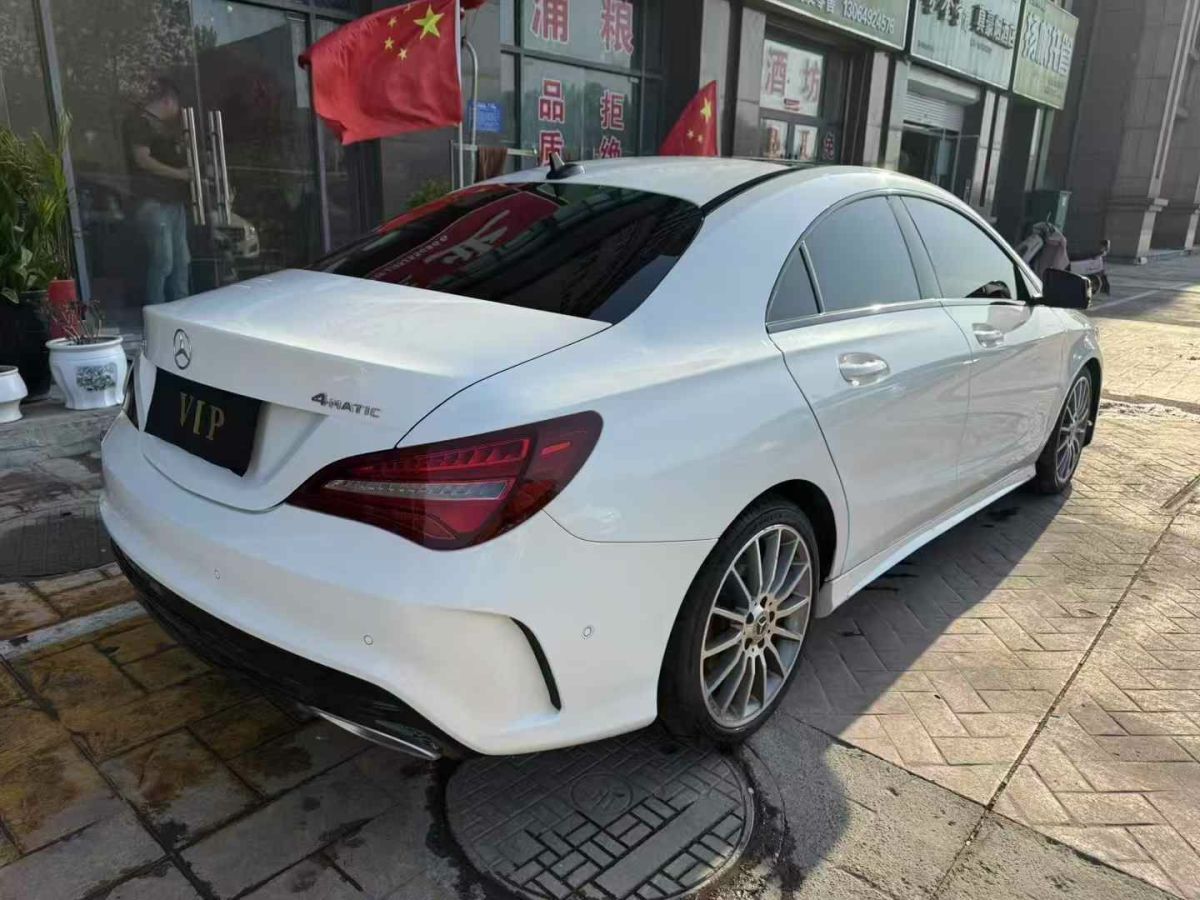 奔馳 威霆  2018款 2.0T 商務(wù)版圖片