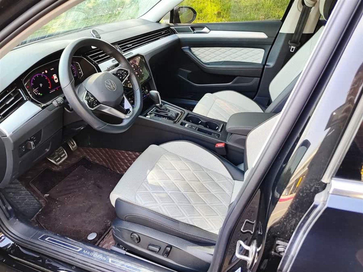 大眾 邁騰  2023款 200萬輛紀念版 330TSI DSG豪華型圖片