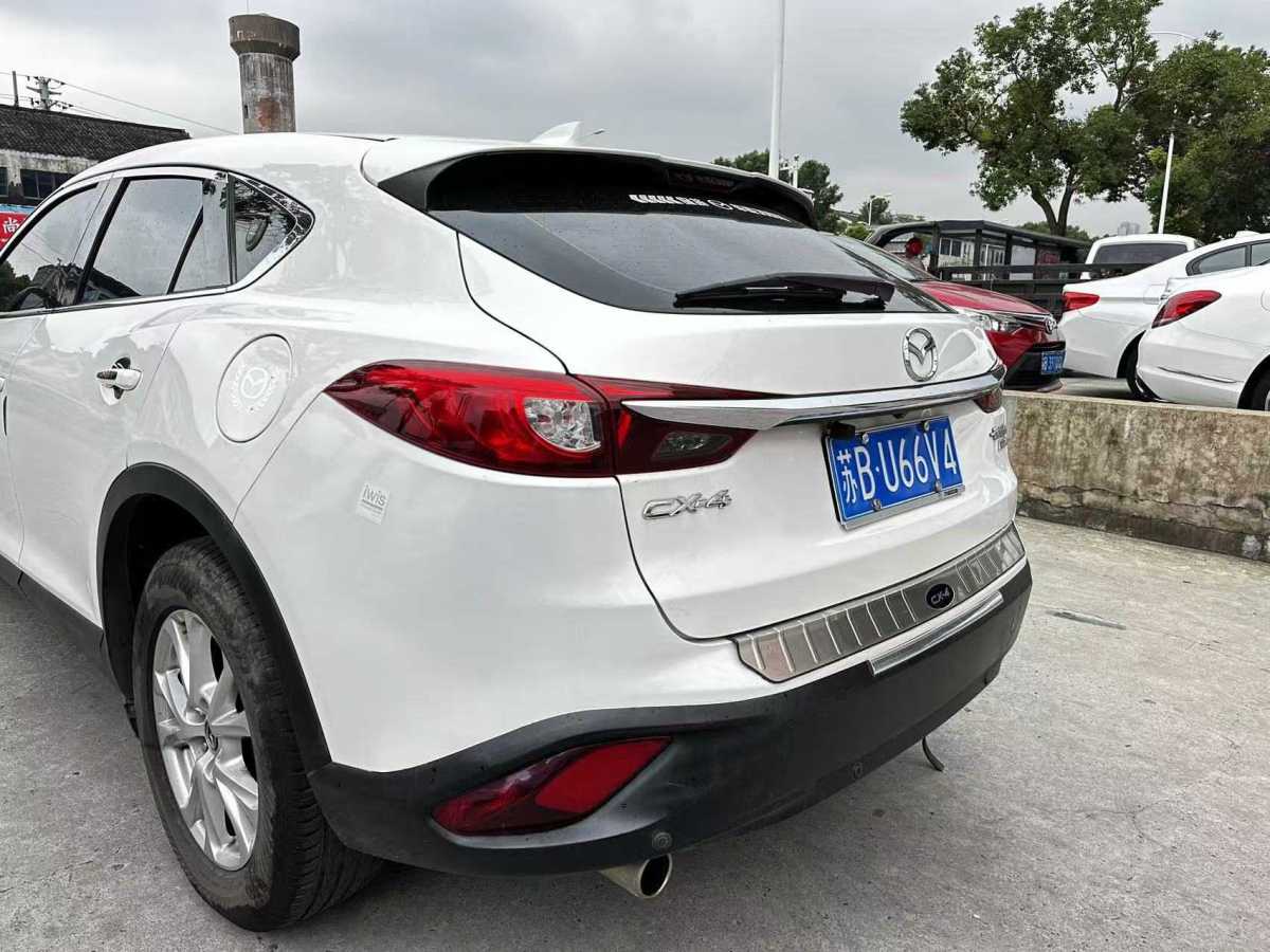 馬自達 CX-4  2016款 2.0L 自動兩驅(qū)藍天品位版圖片