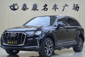 奥迪Q7 奥迪 55 TFSI quattro S line运动型