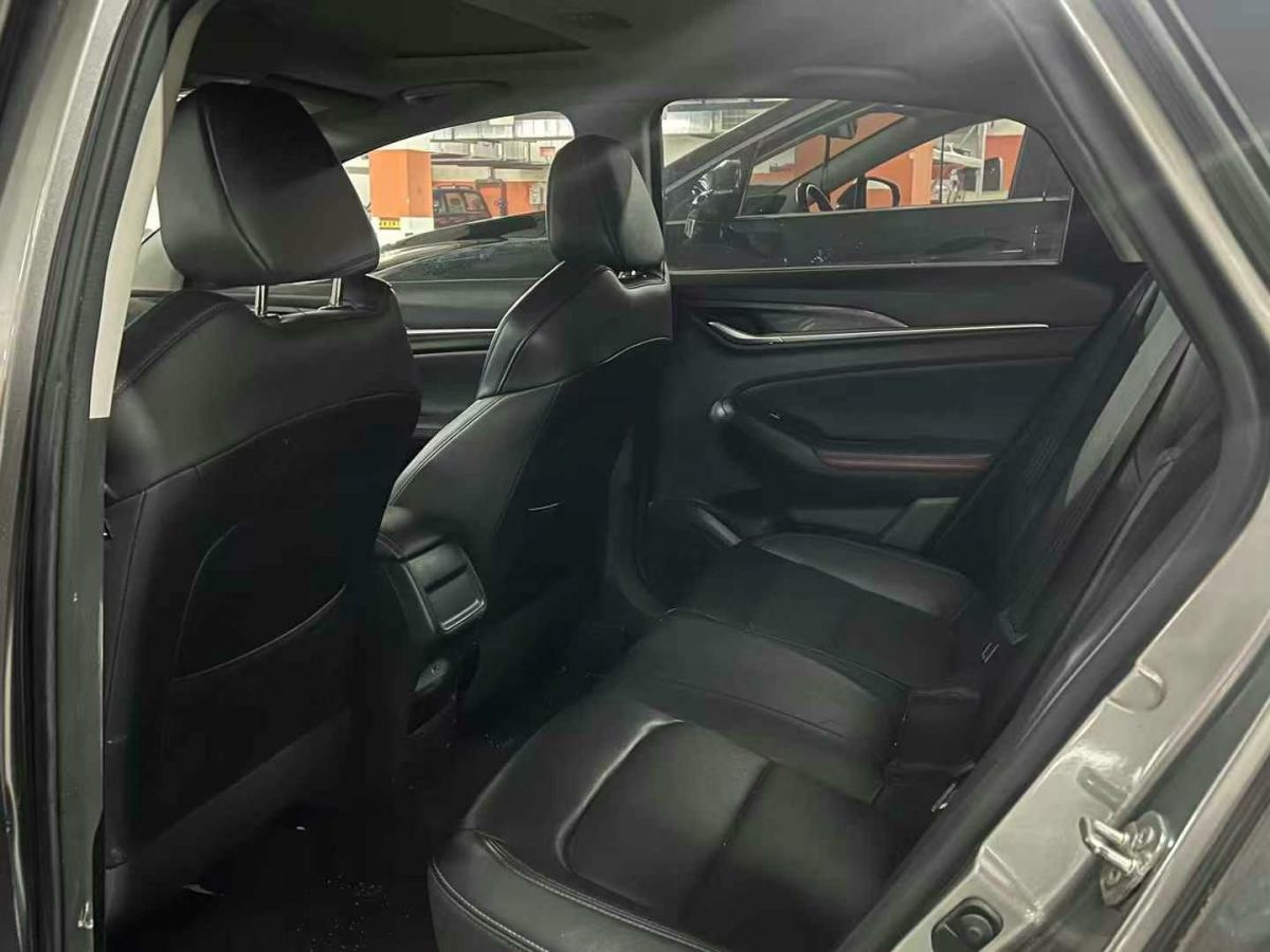 長安 逸動(dòng)  2020款 PLUS 百萬版 1.6L GDI CVT精英型圖片