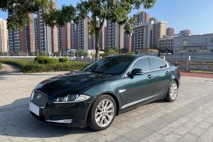 XF 捷豹 XF 2.0T 豪华版