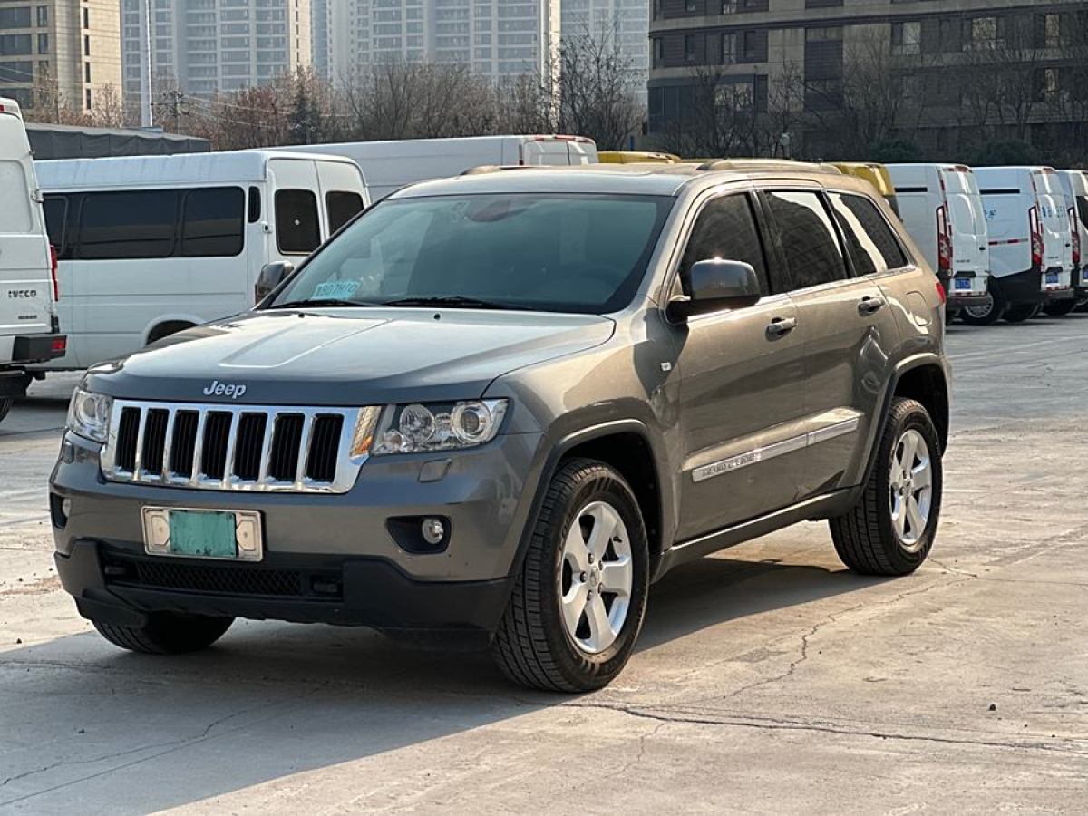 Jeep 大切諾基  2013款 3.6L 舒適版圖片