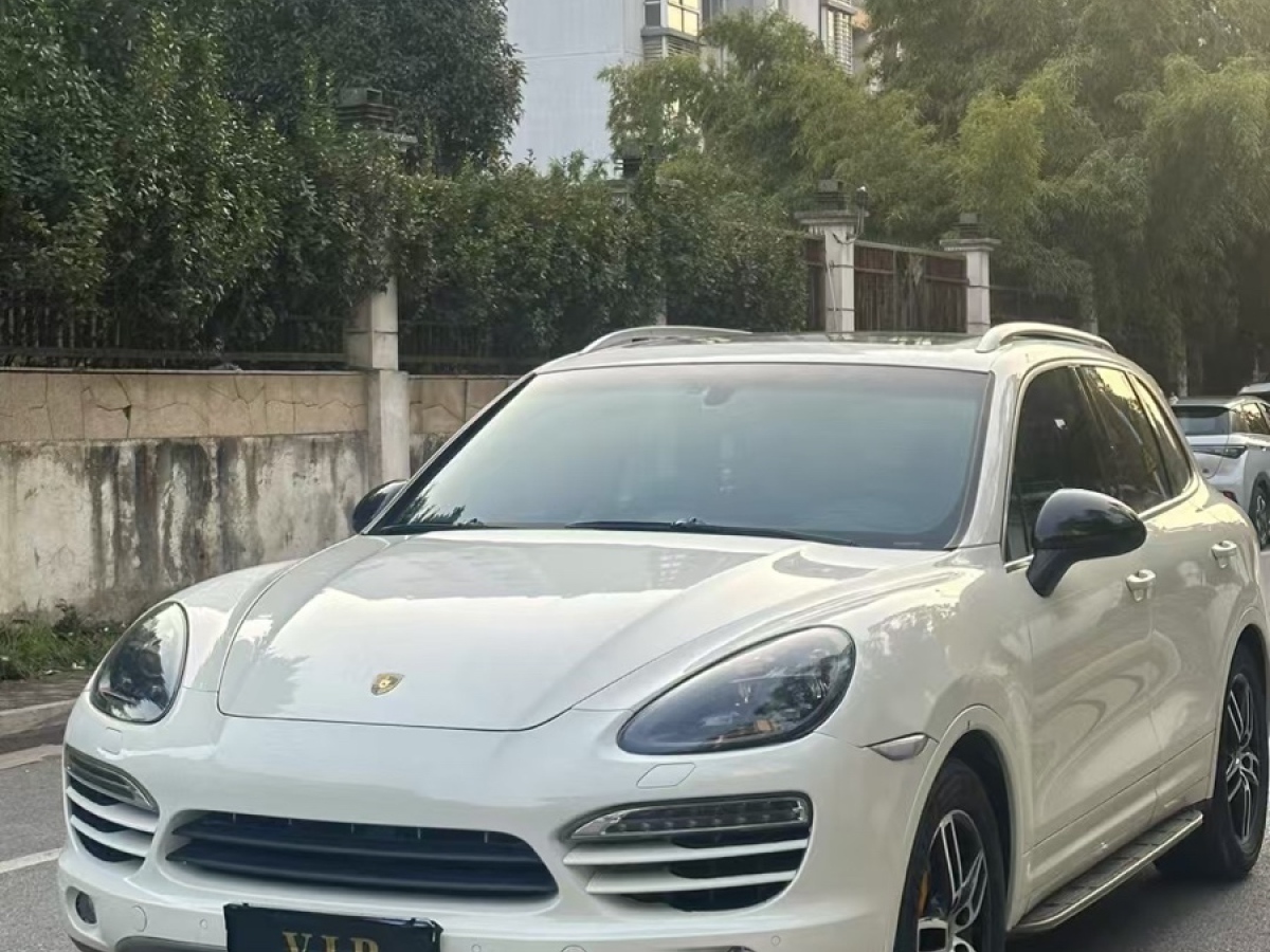 保時(shí)捷 Cayenne  2012款 Cayenne 3.0T 美規(guī)版圖片