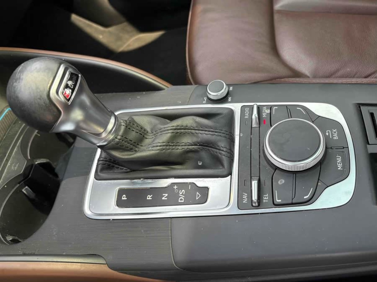 奧迪 奧迪A3  2015款 Limousine 40 TFSI 自動(dòng)舒適型圖片