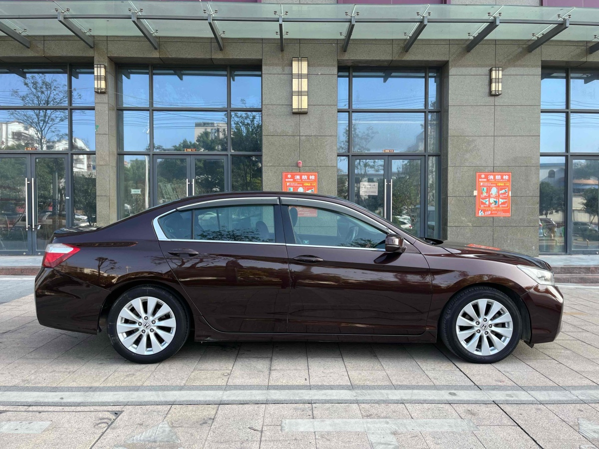 本田 雅阁  2014款 2.4L LX 舒适版图片