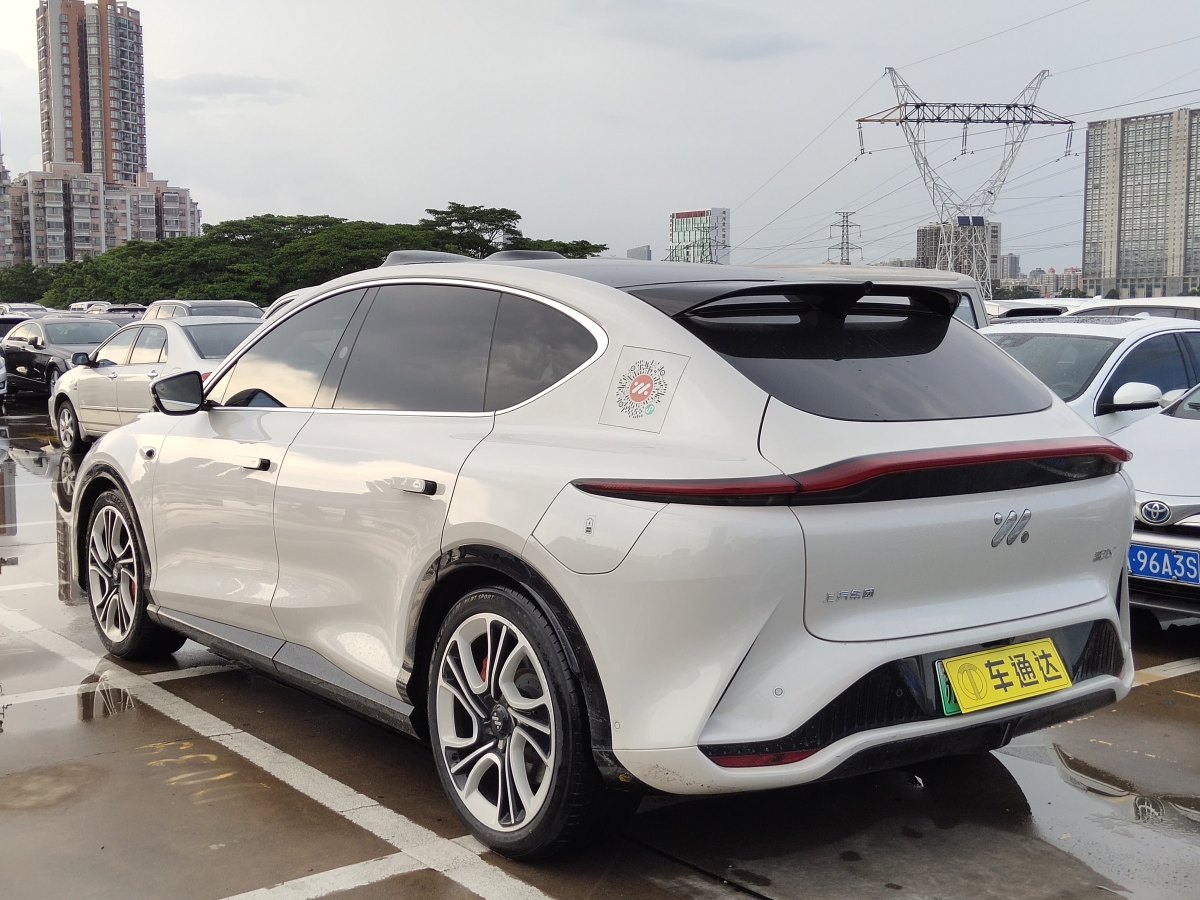 智己 智己LS7  2023款 100kWh Pro四驱版图片