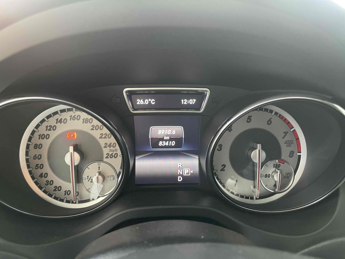 奔驰 奔驰CLA级  2015款 CLA 220 4MATIC图片