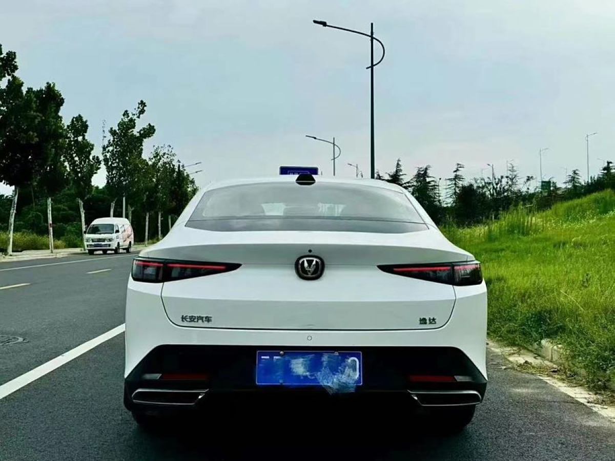 2023年9月長(zhǎng)安 逸達(dá)  2023款 藍(lán)鯨NE 1.5T GDI DCT尊貴型