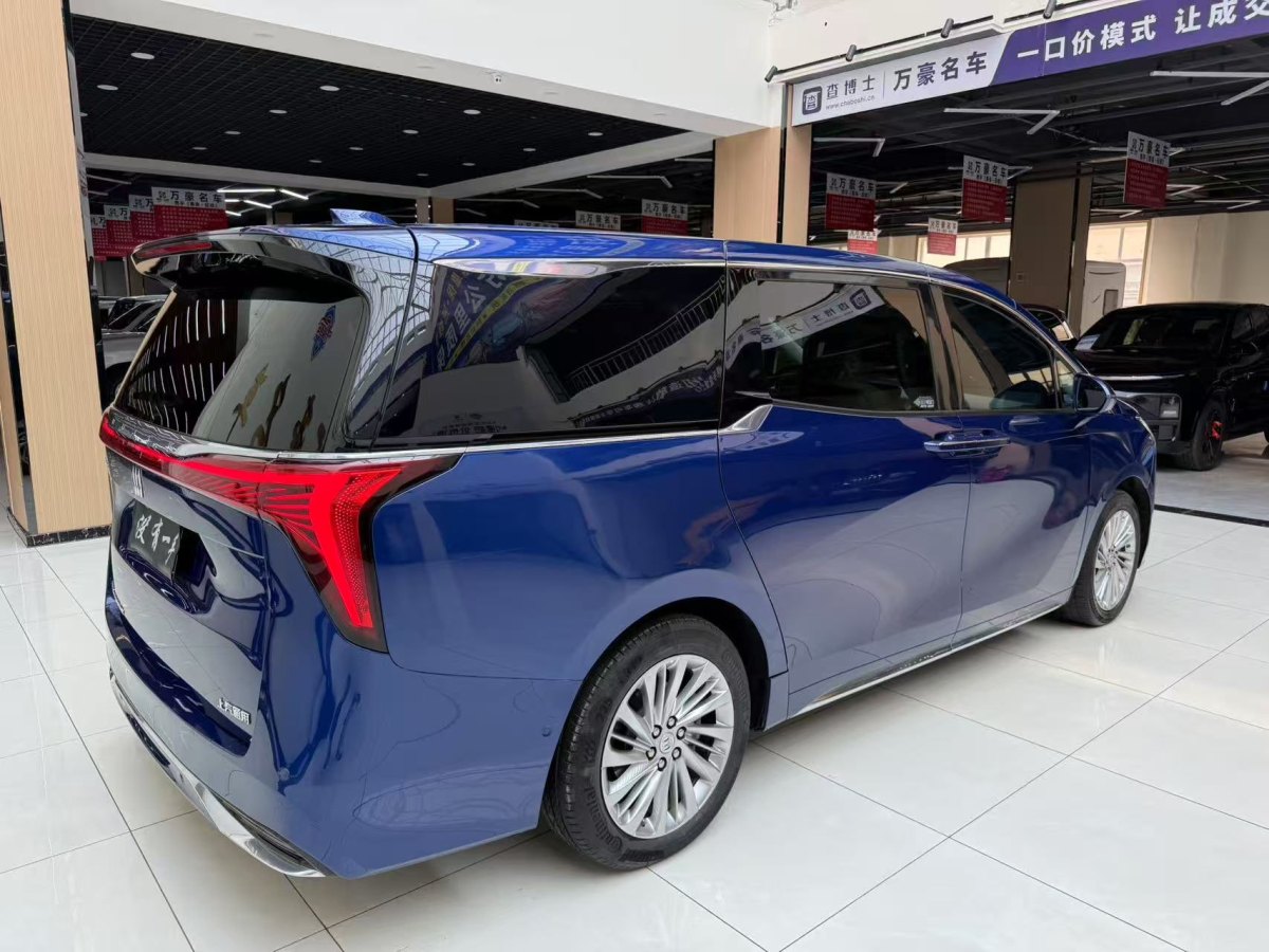 別克 世紀  2023款 2.0T 六座蘊世版圖片