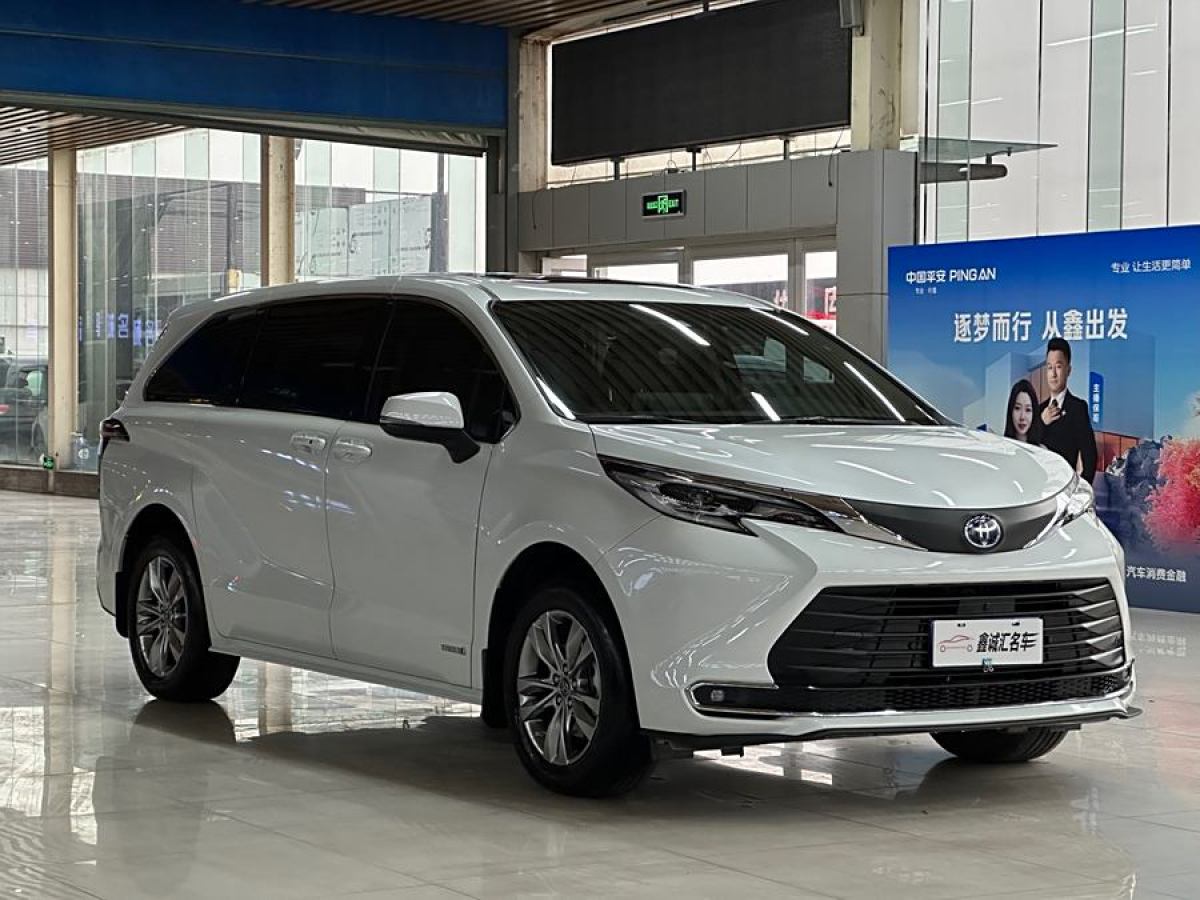 豐田 賽那SIENNA  2023款 2.5L混動 舒適版圖片