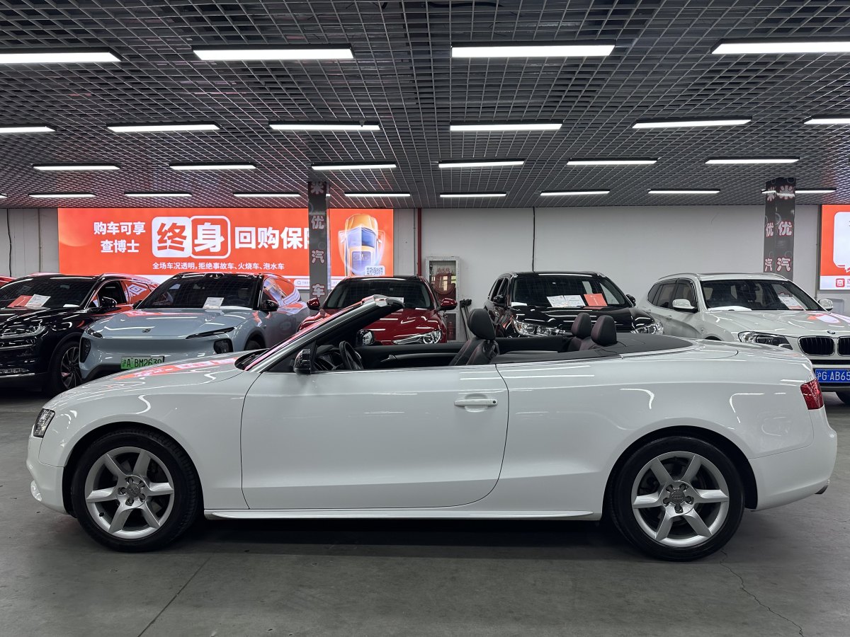 2013年7月奧迪 奧迪A5  2013款 Cabriolet 40 TFSI