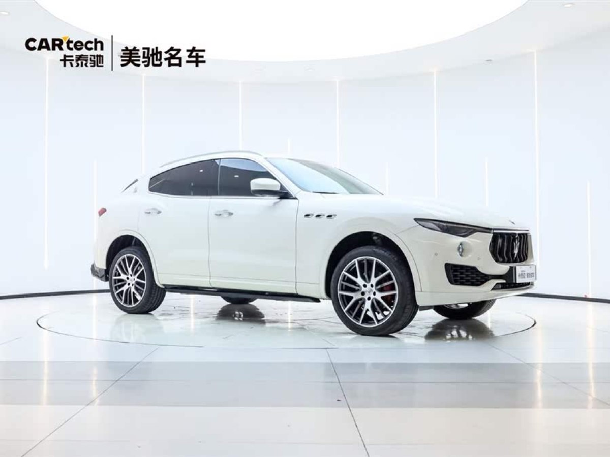 瑪莎拉蒂 Levante  2018款 3.0T 350Hp 運(yùn)動(dòng)版圖片