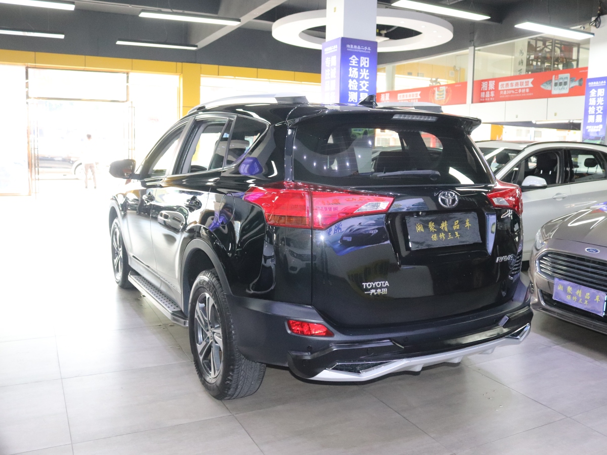 2016年5月豐田 RAV4  2018款 榮放 2.0L CVT兩驅(qū)都市版