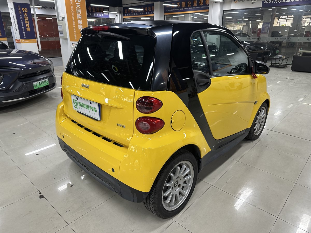 smart fortwo  2012款 1.0 MHD 硬頂標準版圖片