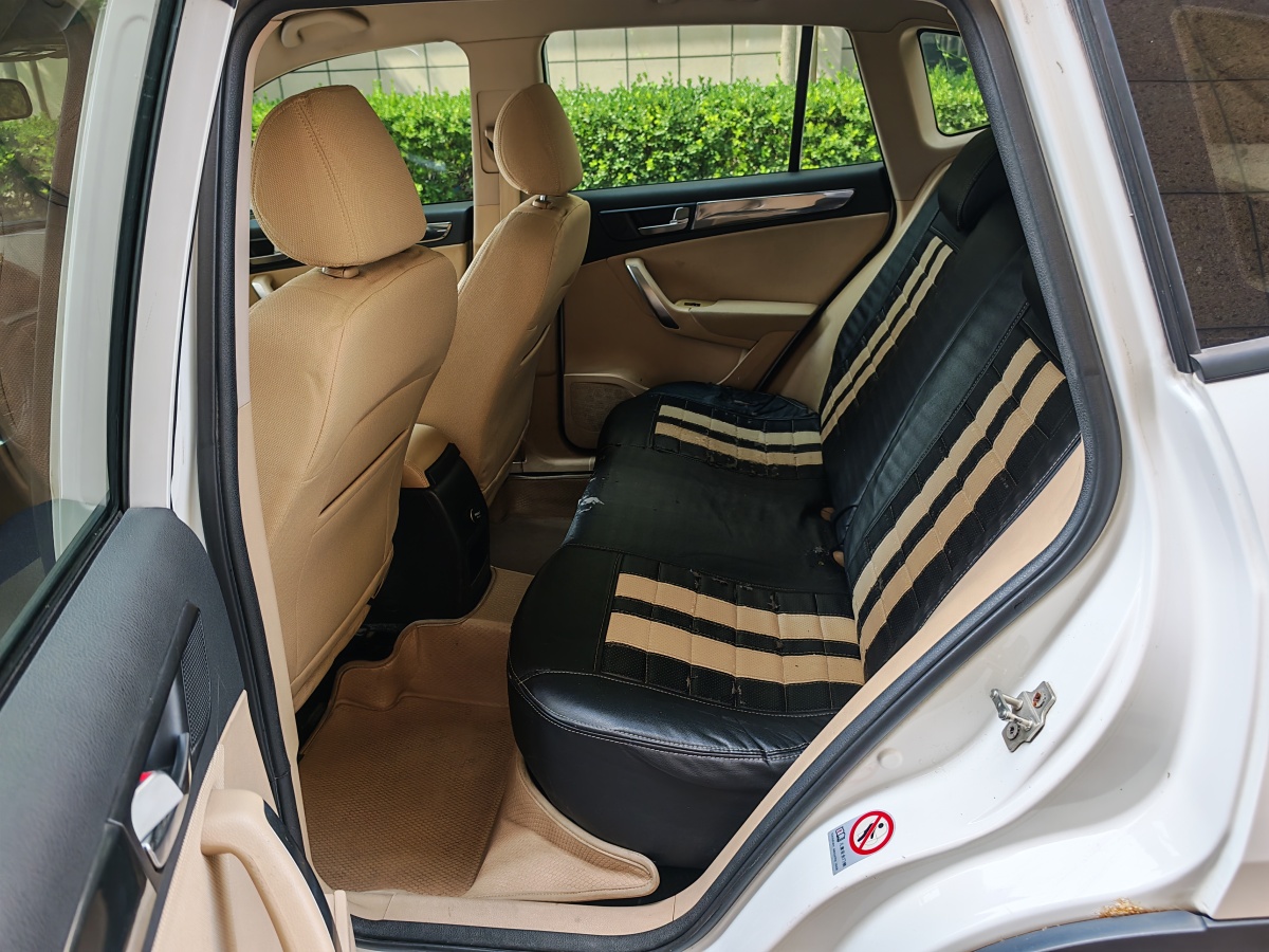 2013年5月中華 V5  2012款 1.6L 自動舒適型
