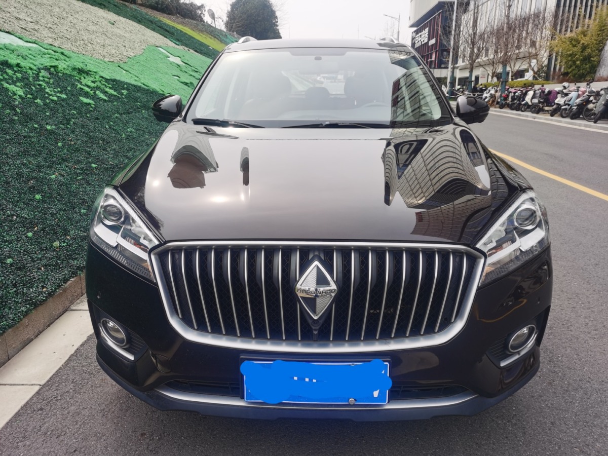 寶沃 BX7  2016款 28T GDI 兩驅(qū)7座精英型圖片