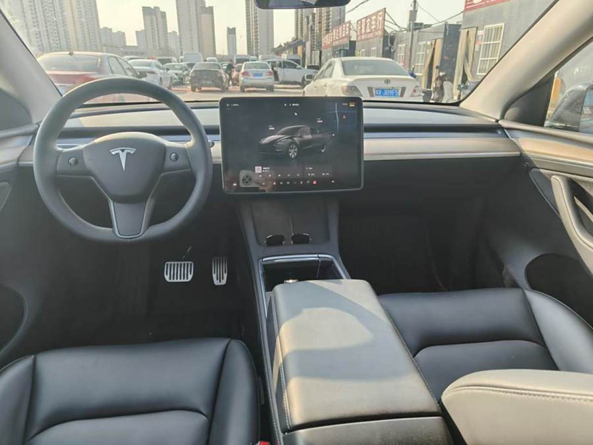 特斯拉 Model Y  2022款 改款 長續(xù)航全輪驅(qū)動(dòng)版圖片