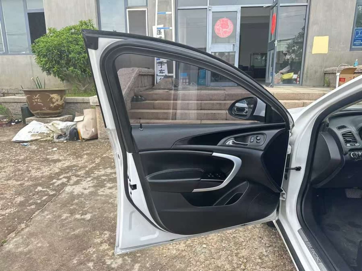 別克 君威  2015款 1.6T 領(lǐng)先技術(shù)型圖片