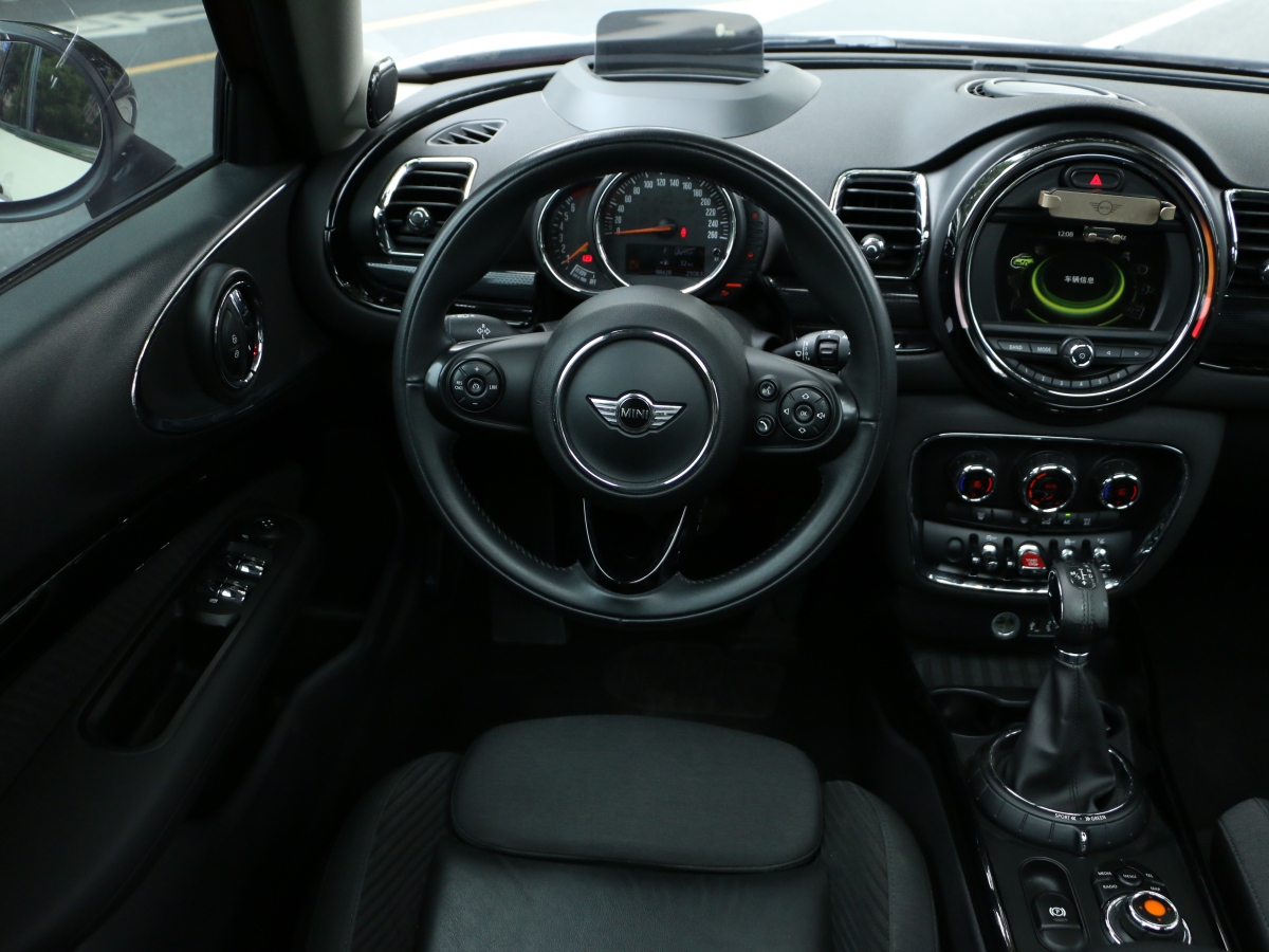 MINI CLUBMAN  2016款 改款 1.5T COOPER 極客版圖片