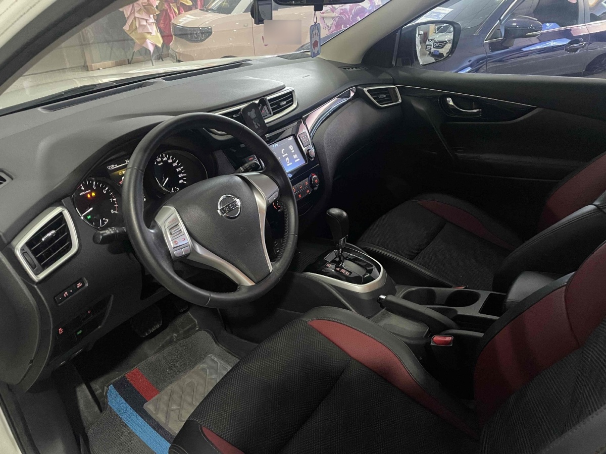 日產(chǎn) 逍客  2017款 2.0L CVT智享版 國(guó)V圖片