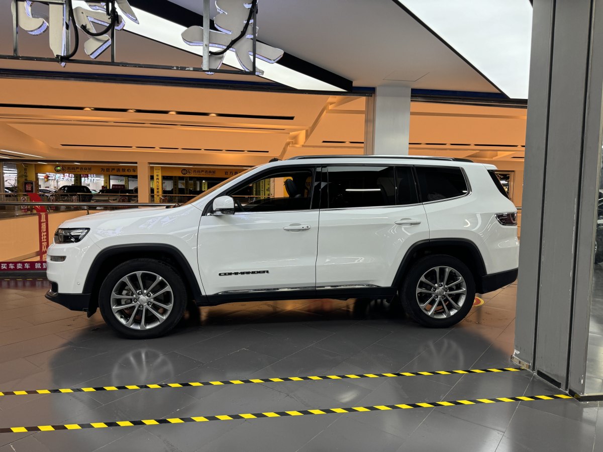 Jeep 指揮官  2018款 2.0T 四驅(qū)臻享版 國VI圖片