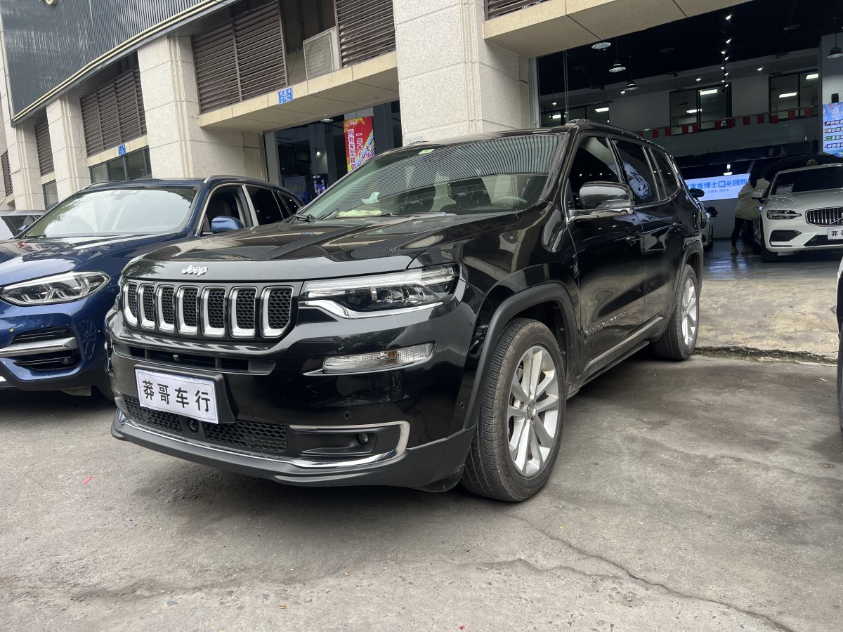 Jeep 大指揮官  2020款 2.0T 四驅(qū)精英版圖片