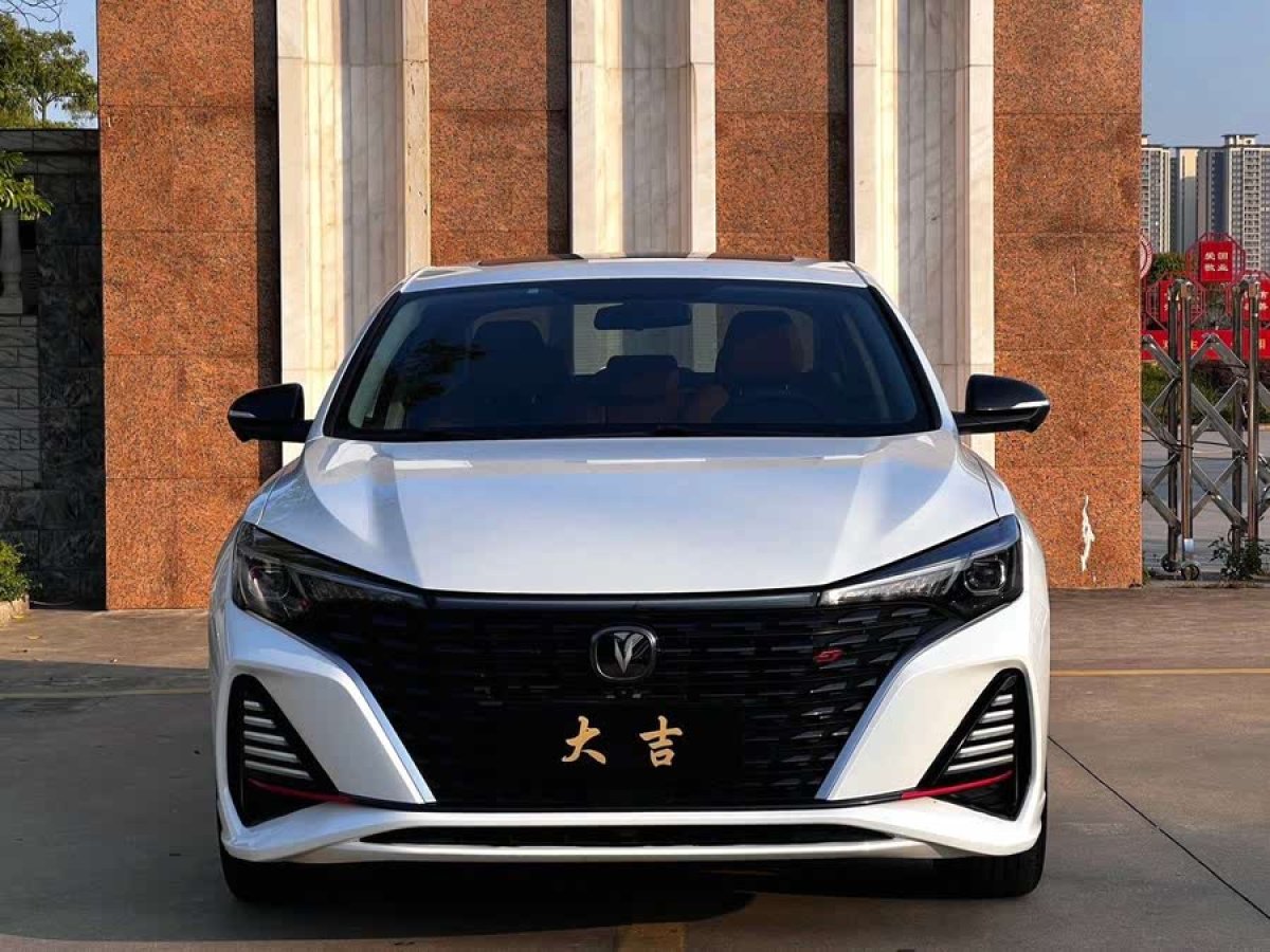 長安 逸動  2021款 PLUS 藍鯨NE 1.4T GDI DCT尊貴型圖片