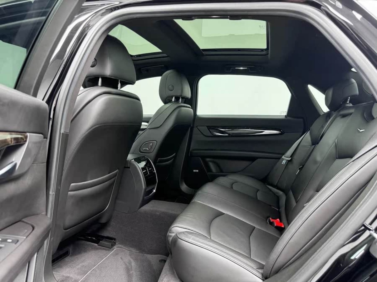 凱迪拉克 CT6  2019款 28T 豪華型圖片