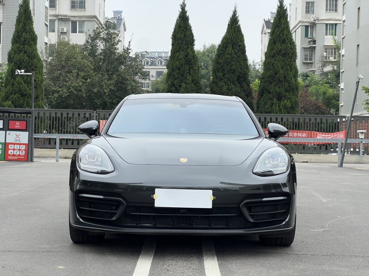 保時(shí)捷 Panamera  2023款 改款 Panamera 行政加長鉑金版 2.9T圖片