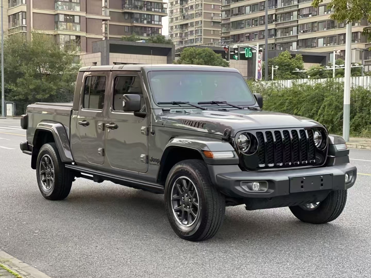 Jeep 角斗士  2022款 3.6L 先行版圖片