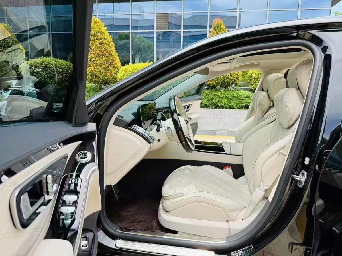 金冠 金冠奔馳V-Class  2023款 2.0T 巴赫?qǐng)D片