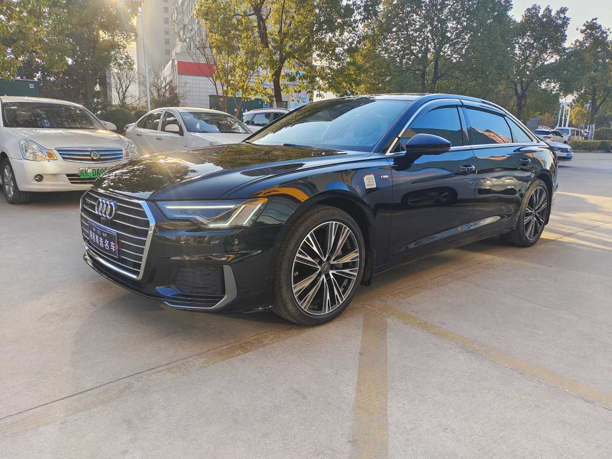 奧迪 奧迪A6L  2019款 45 TFSI quattro 臻選動(dòng)感型圖片