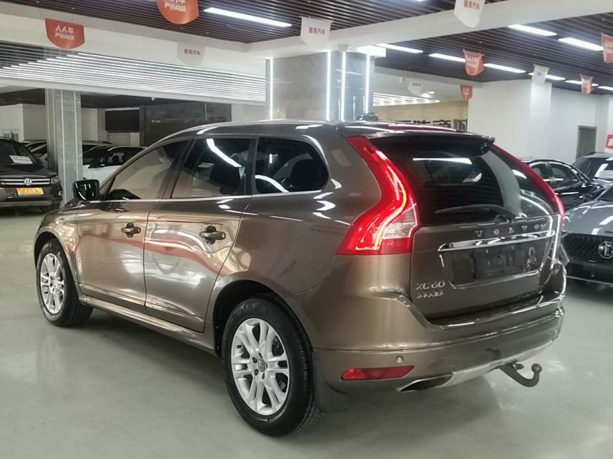 沃爾沃 XC60  2015款 T5 智進(jìn)版圖片