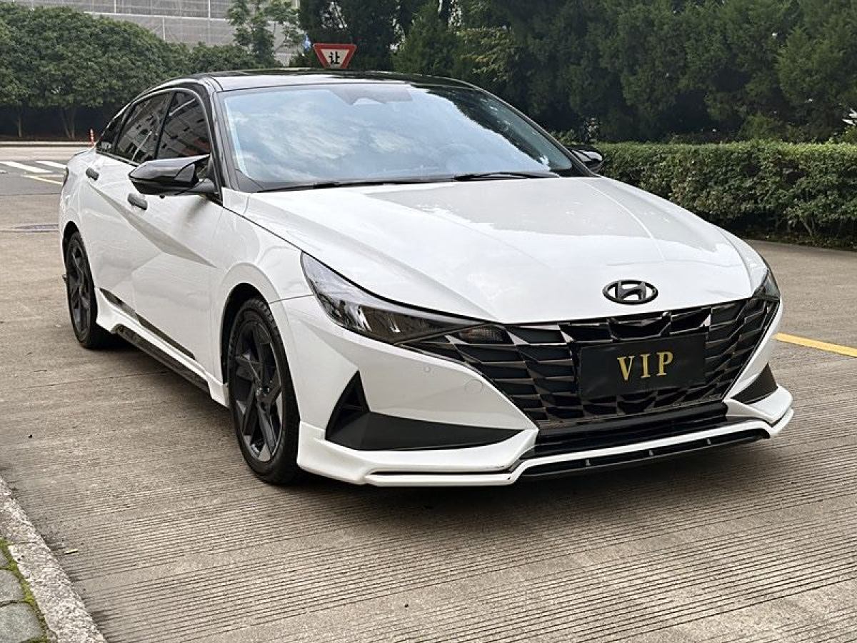 2022年11月現(xiàn)代 伊蘭特  2022款 1.5L CVT GLS領(lǐng)先版