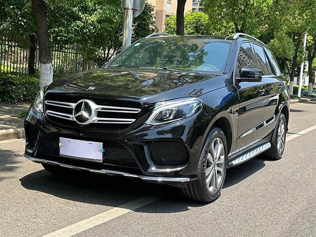 奔馳 奔馳GLE  2016款 GLE 320 4MATIC 豪華型圖片