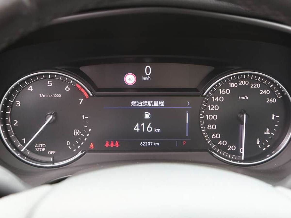 凱迪拉克 XT4  2018款 28T 兩驅(qū)領(lǐng)先型圖片