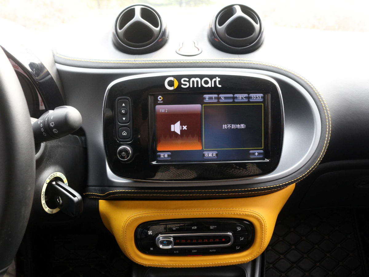 smart fortwo  2018款 0.9T 66千瓦硬頂鋒型版圖片