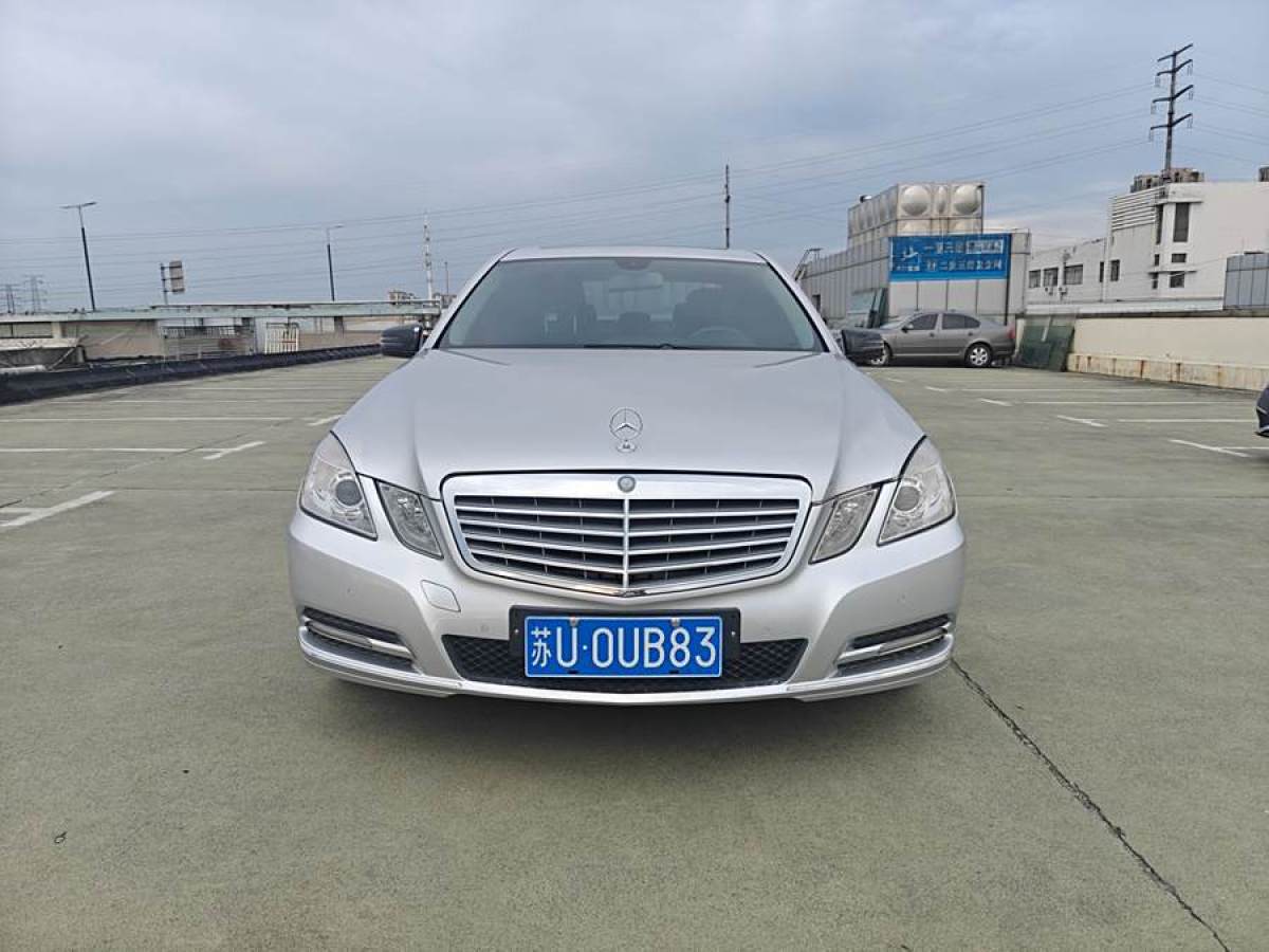 奔馳 奔馳E級  2013款 E 260 L CGI優(yōu)雅型圖片