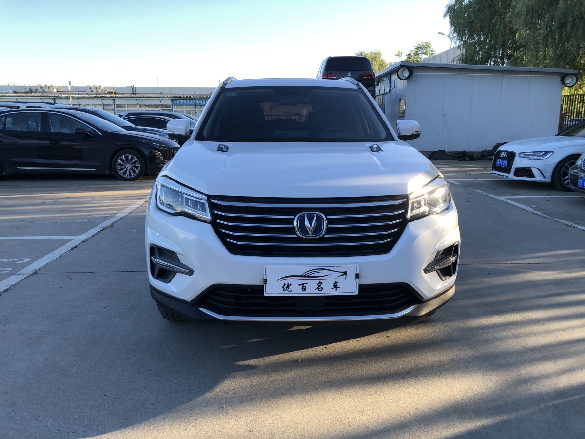 2019年8月長(zhǎng)安 CS75  2020款  280T 手動(dòng)智惠型 國(guó)VI