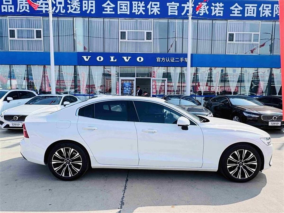 沃爾沃 S60L  2023款 B4 智遠(yuǎn)豪華版圖片