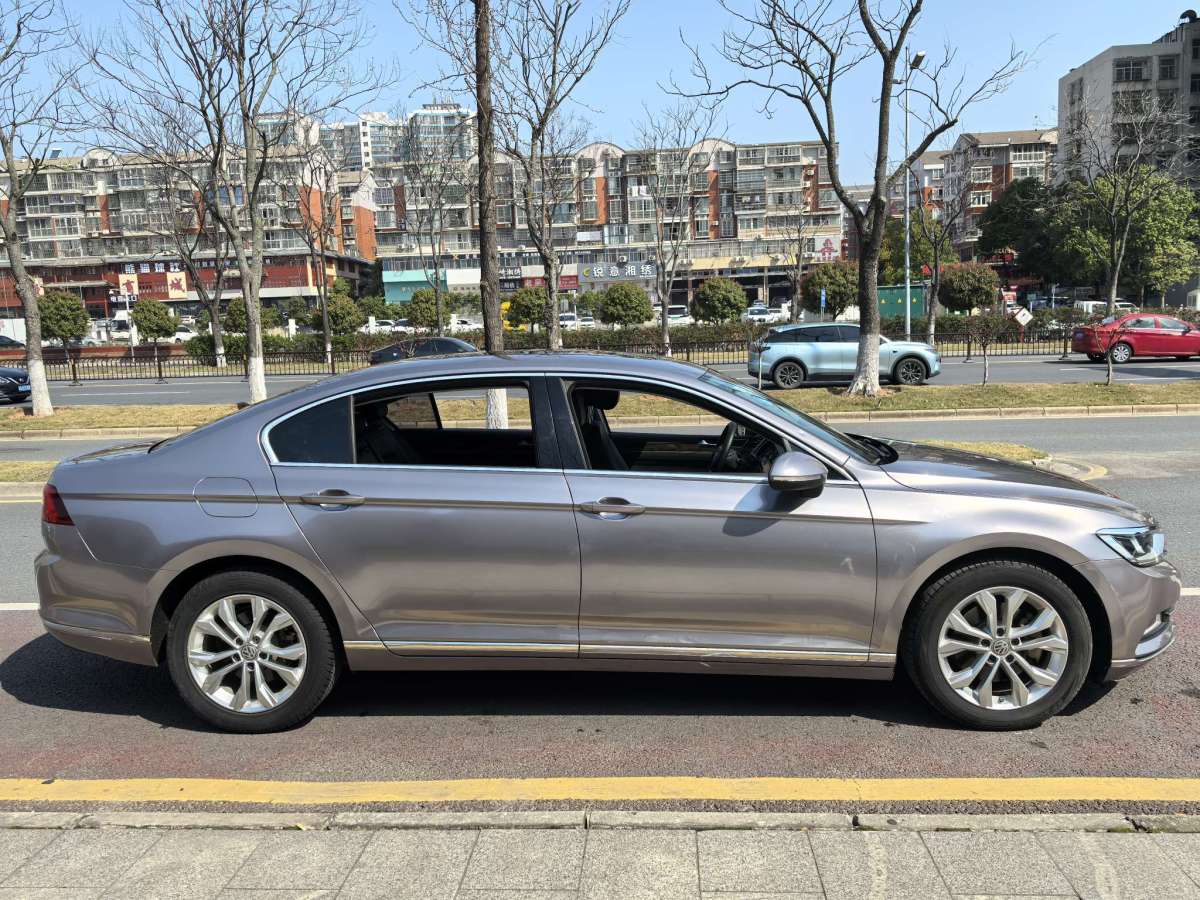 大眾 邁騰  2017款 330TSI DSG 豪華型圖片