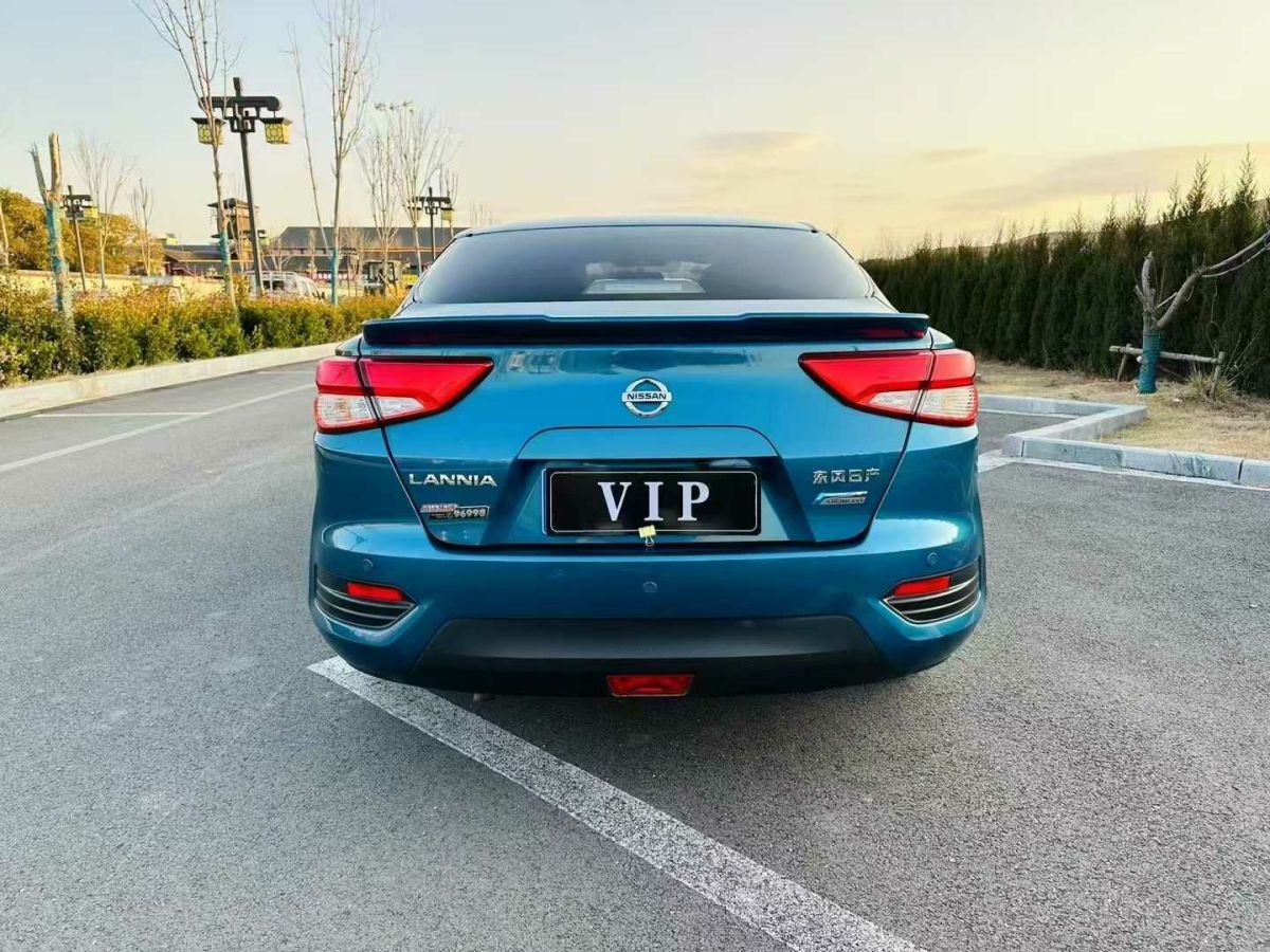 日產(chǎn) LANNIA 藍(lán)鳥(niǎo)  2018款 1.6L CVT智酷潮音版圖片