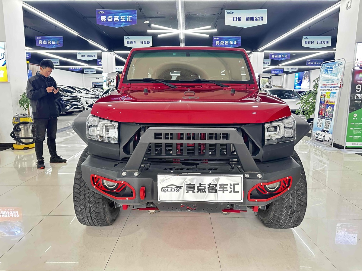 2019年5月北京 BJ40  2018款 PLUS 2.3T 自動四驅(qū)尊享版