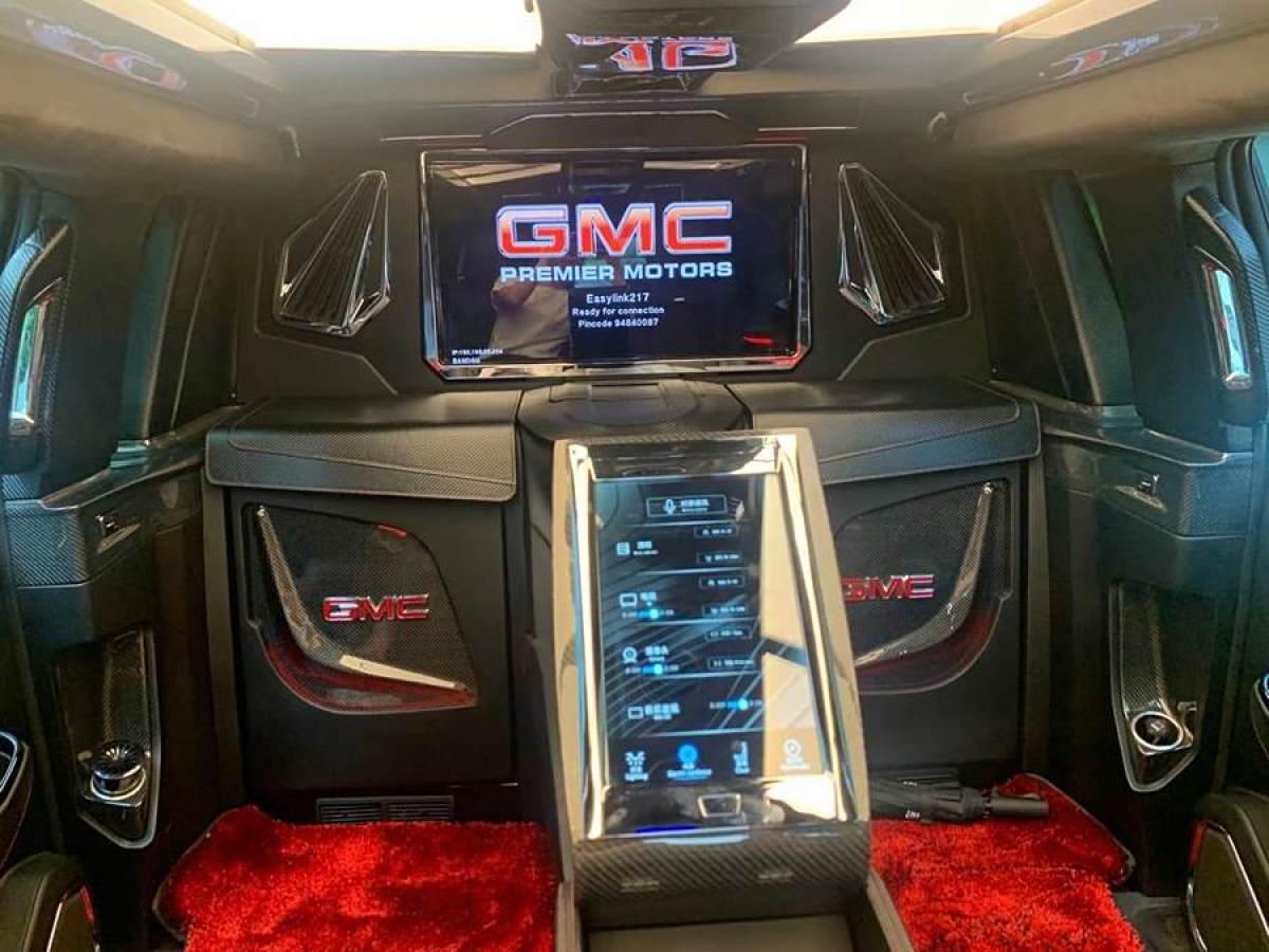 GMC YUKON  2018款 5.3L 白宮一號(hào) 豪華禮賓車(chē)圖片