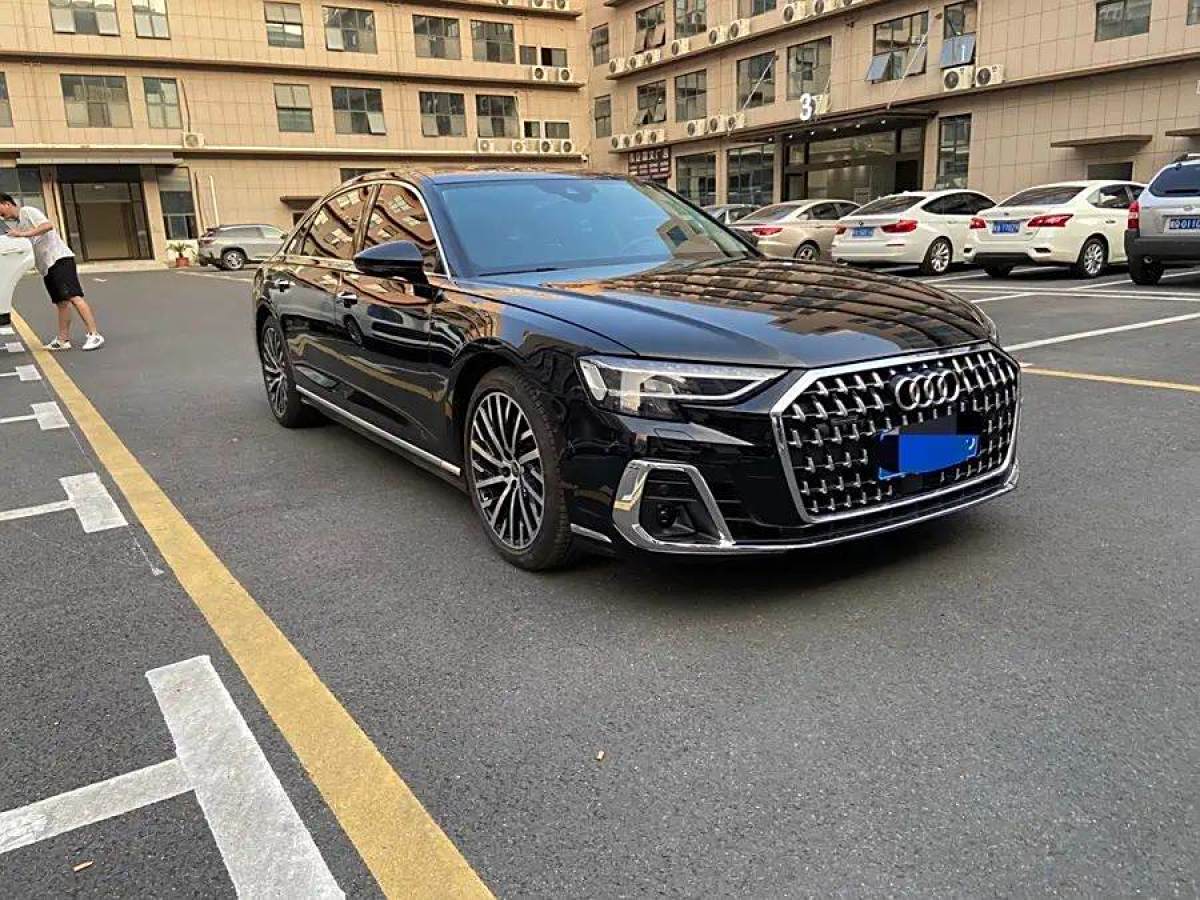 奧迪 奧迪A8  2023款 A8L 50 TFSI quattro 臻選型圖片