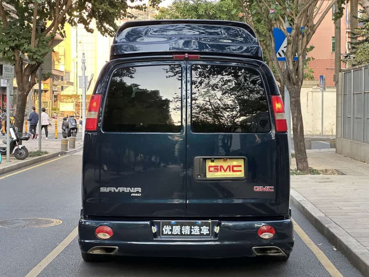 GMC SAVANA  2011款 5.3L 商務(wù)之星7座圖片
