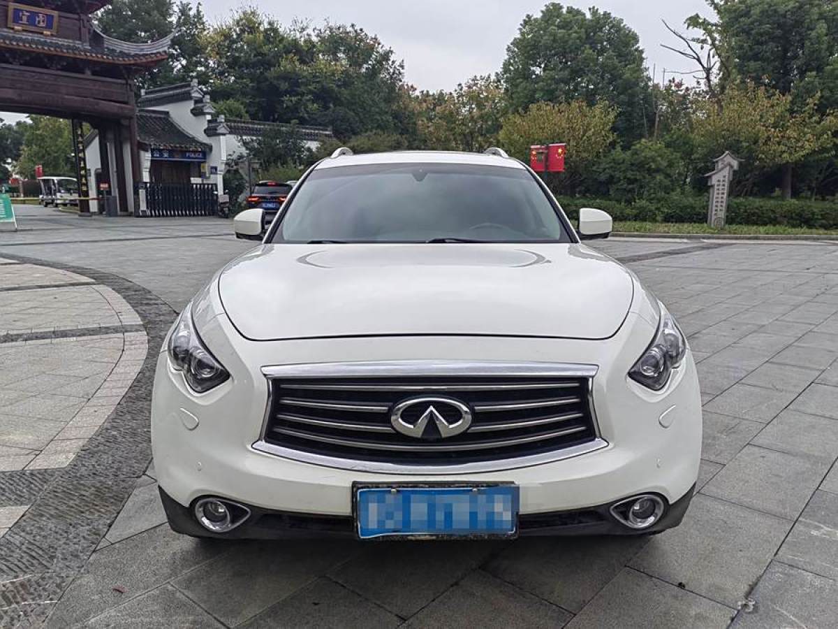 英菲尼迪 QX70  2013款 3.7L 超越版圖片